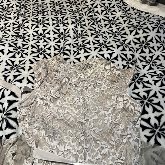 Beautiful  dress for a wedding or birthday party - Picture 8 of 10